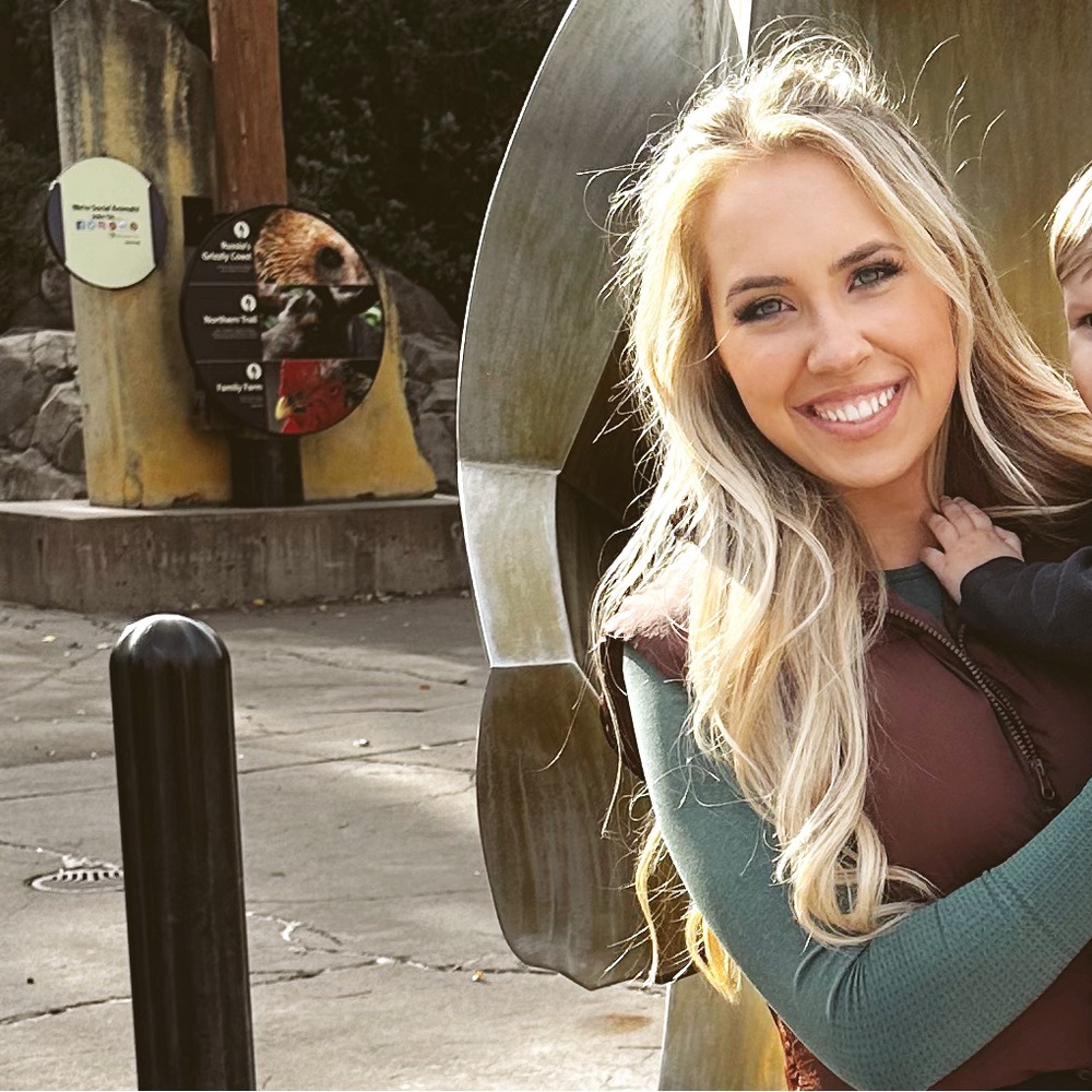 Meet your Posher, Megan